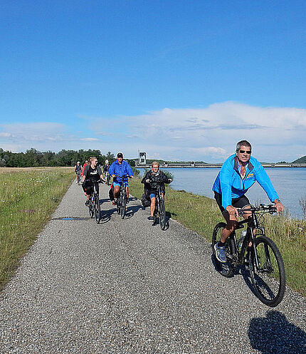 Cycling with Franz, Donaupark Tulln